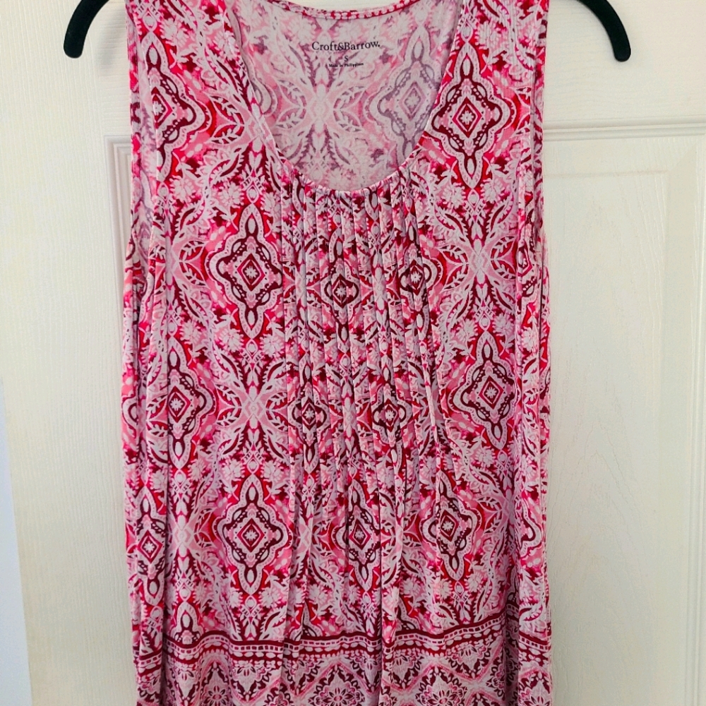 Croft and Barrow Sleeveless Top